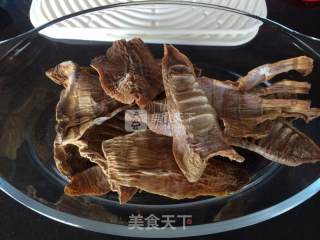 笋干烧肉的做法步骤：1
