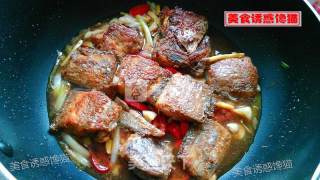 糖醋带鱼的做法步骤：5