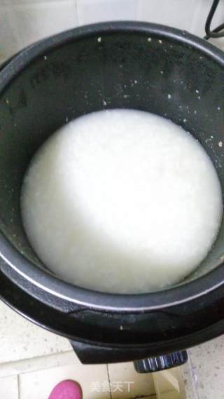 白菜西红柿瑶柱粥的做法步骤：3