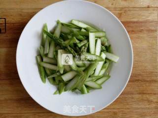 腐干芦笋的做法步骤：2