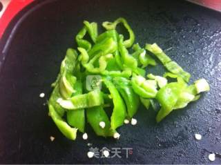 腐竹拌黑木耳的做法步骤：4