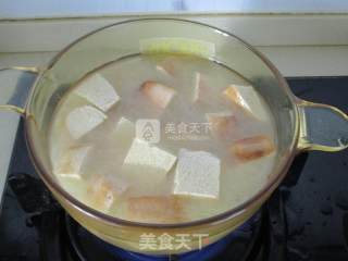 黑木耳炖冻豆腐的做法步骤：3
