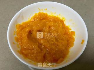 南瓜饼的做法步骤：1