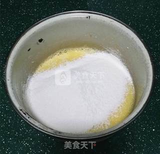 草莓奶油蛋糕卷的做法步骤：4