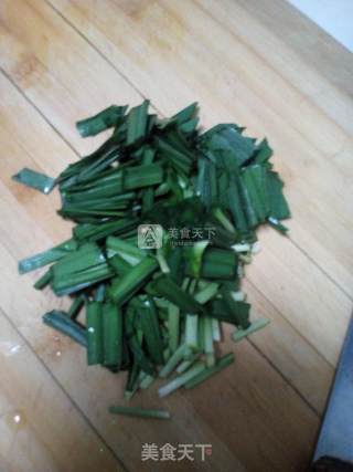 韭菜炒酥虾的做法