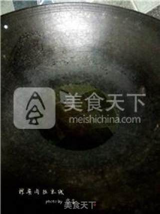 【十分钟美味早餐】榨菜肉丝米线的做法步骤：4