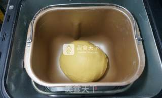 南瓜豆沙面包的做法步骤：5