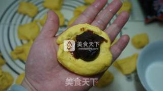 南瓜豆沙面包的做法步骤：8