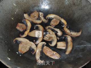 香煎珍宝菇的做法步骤：4