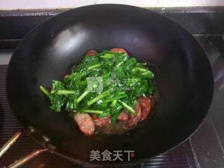 麻辣香肠炒韭菜的做法步骤：7