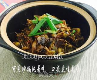 手撕腊鸡炖板栗的做法步骤：21