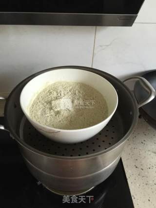 蜂蜜桂花绿豆糕的做法步骤：2