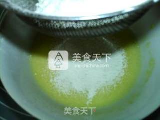 茼蒿芝麻戚风蛋糕的做法步骤：7