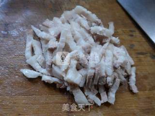 五花肉韭菜的做法步骤：2