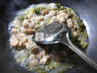 雪菜煮蚕豆芽的做法步骤：5