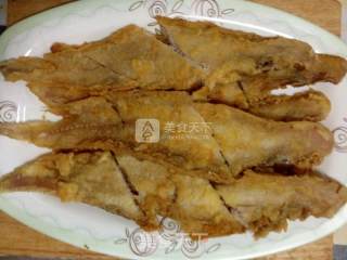 干炸塌米鱼的做法步骤：7