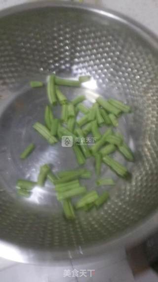 豆角麦饭的做法步骤：2