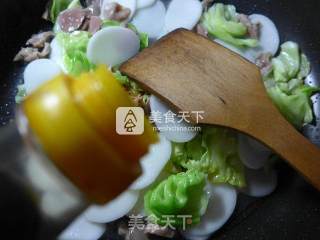 鸡胗圆白菜炒年糕的做法步骤：6
