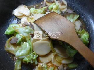 鸡胗圆白菜炒年糕的做法步骤：8