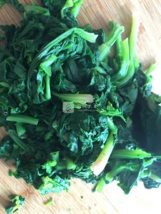 木耳菠菜的做法步骤：6