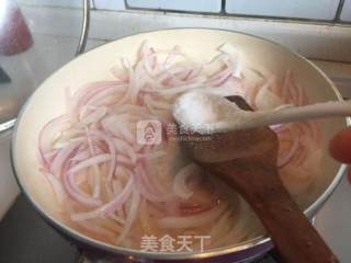 石锅蚕豆的做法步骤：6