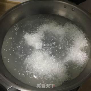 芒果椰汁西米露的做法步骤：2