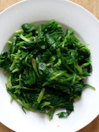 凉拌菠菜的做法步骤：2