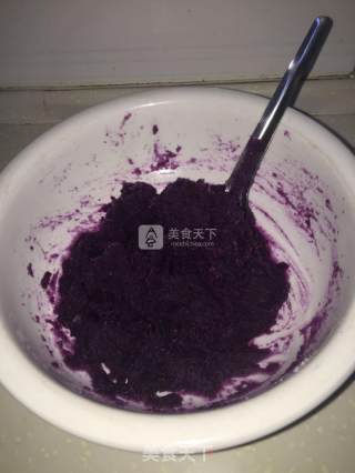 紫薯馒头的做法步骤：1