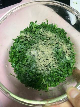 野葱油饼的做法步骤：1