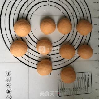 胡萝卜餐包的做法步骤：4