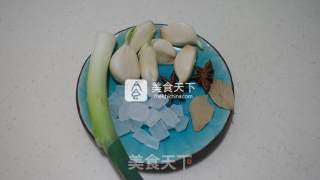 五花肉烧春笋的做法步骤：5