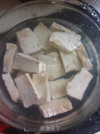 肉酱老豆腐的做法步骤：1
