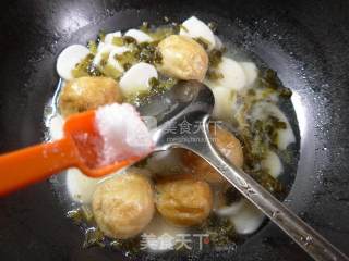 肉面筋雪菜煮年糕的做法步骤：6