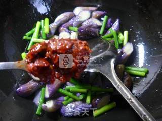 蒜薹炒茄子的做法步骤：7