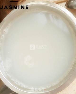 河蚌粥的做法步骤：3