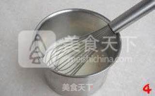 【芒果可丽】--- 没有烤箱也能制作甜蜜的蛋糕的做法步骤：4