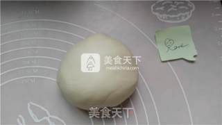 简易版椒盐小千层（手抓饼）的做法步骤：1