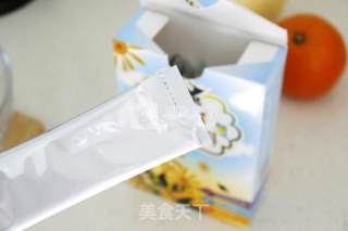 鲜榨蜜梨香橙汁的做法步骤：10