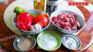 糖醋排骨的做法步骤：1