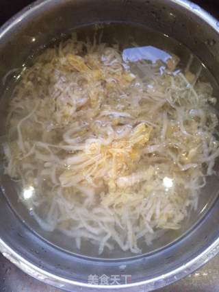 浓香脊骨烩酸菜的做法步骤：2