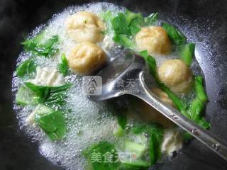 肉面筋菜芯波纹面的做法步骤：4