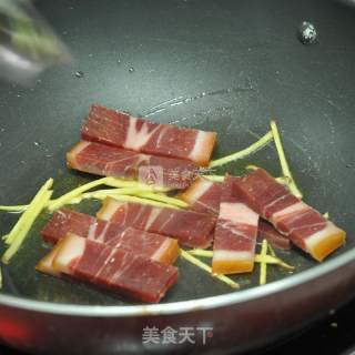 蛤蜊火腿萝卜汤的做法步骤：5