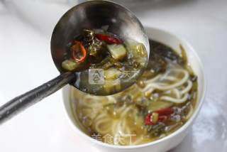 就爱这一碗面——酸菜牛肉面的做法步骤：15