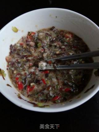 香椿肉馅锅贴的做法步骤：3