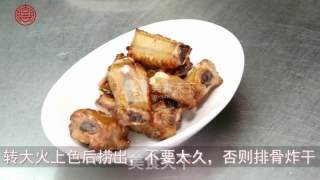 春季的美味【小笋烧排骨】的做法步骤：4