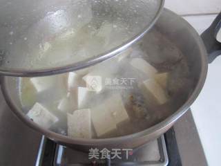 泥鳅炖豆腐的做法步骤：8