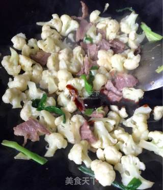 花菜炒瘦肉的做法步骤：11