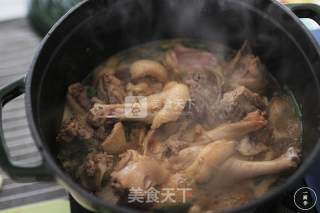 一厨作铸铁锅之让你回味无穷的啤酒鸭的做法步骤：6