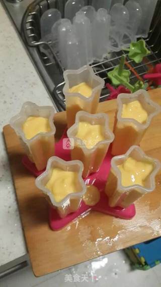 芒果酸奶冰棒的做法步骤：4