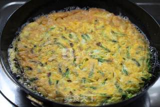 美味花膳——金雀花煎蛋的做法步骤：6